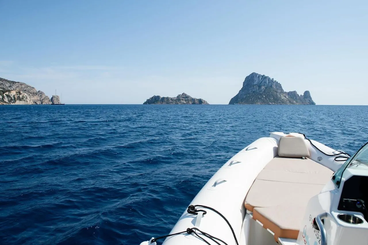 Petunia Ibiza, A Beaumier Hotel (Adults Only) Кала-Ваделья