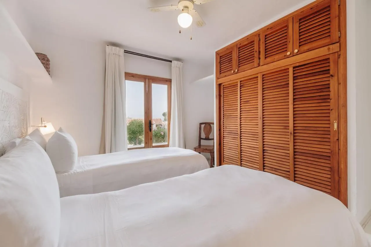 Petunia Ibiza, A Beaumier Hotel (Adults Only) Cala Vadella  5*, Cala Vadella (Ibiza)